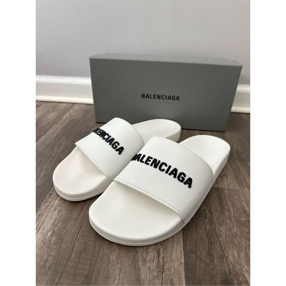 BALENCIAGA MEN'S POOL SLIDE SANDAL IN WHITE BLACK - Picture 7 of 14